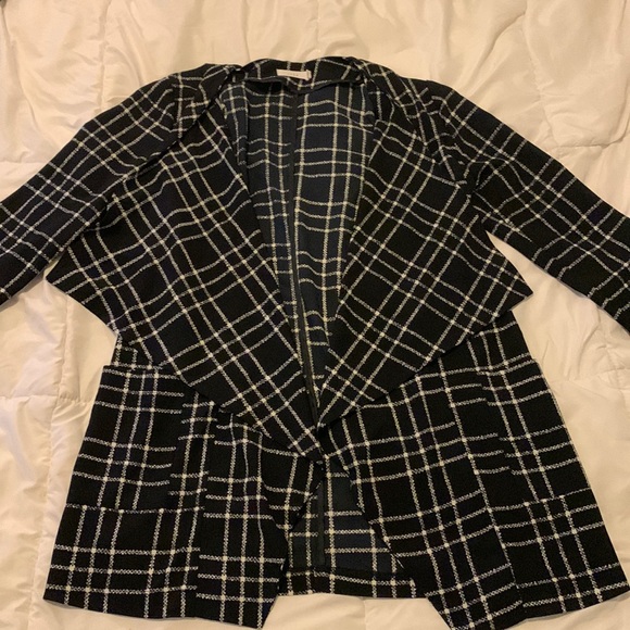 Black and white blazer style jacket. Size small - Picture 1 of 1